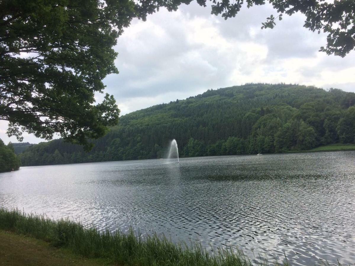 Biersdorf Blick In Die Suedeifel מראה חיצוני תמונה